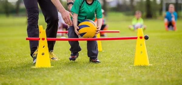 死掉的国产单机，是怎么活过来的？