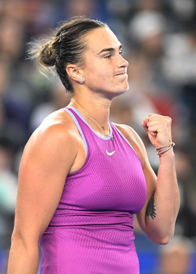 击中高速突 击中高速突